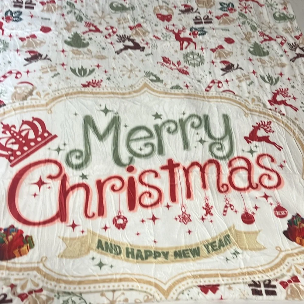 Festive Christmas Blanket - Red and Green NWT
